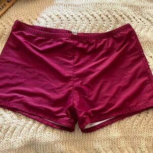 🌈 Women's Burgundy swim  Shorts 20W NWOT